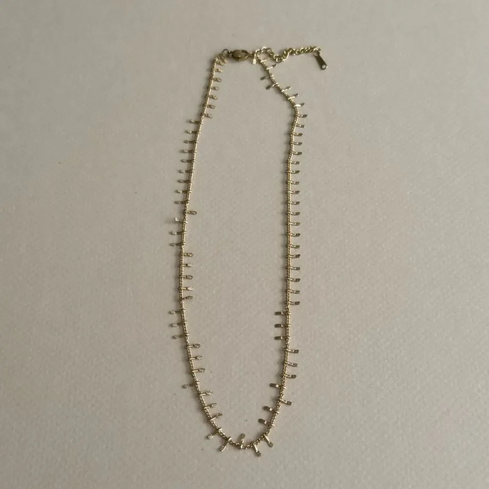 Elegant Gold Necklace #1691 - Picture 2 of 3